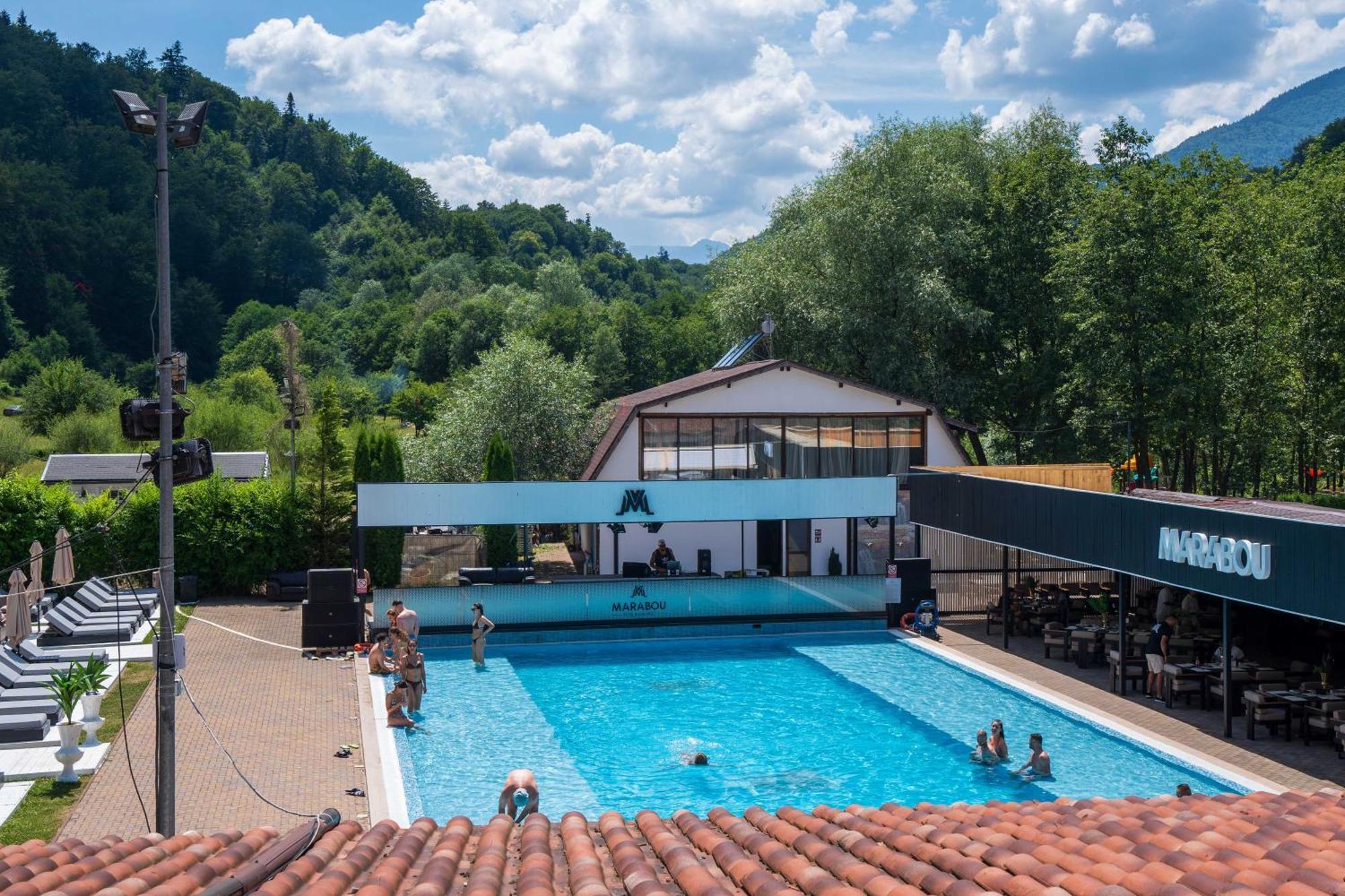 Marabou Resort Braşov Exterior foto